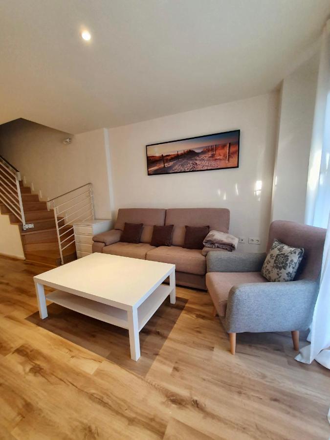فيلا Adosado Sierra Cortina Finestrat-Benidorm المظهر الخارجي الصورة